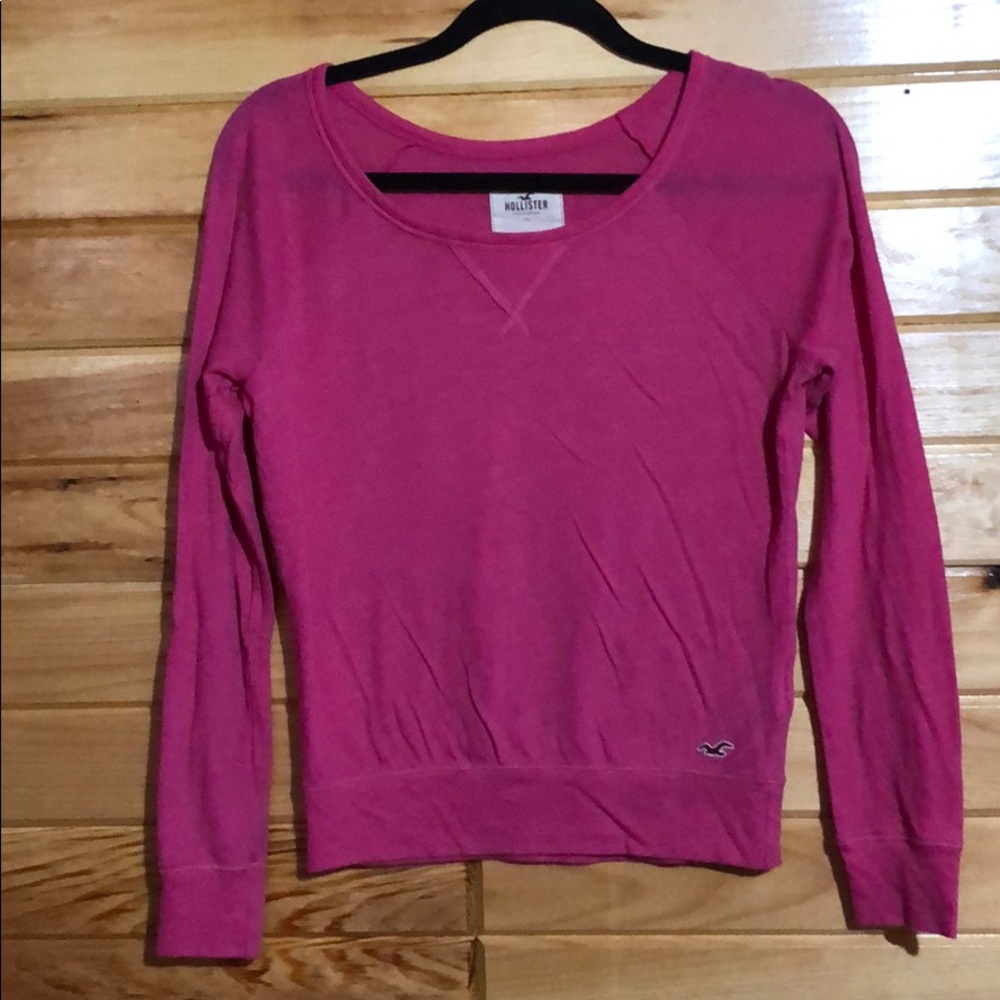 Hollister tee